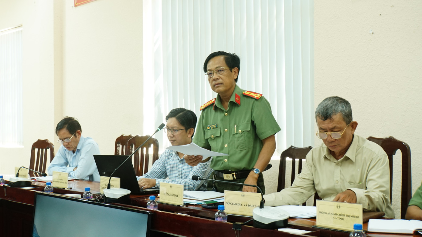 Thượng tá Trần Trung Quốc - Trưởng phòng tham mưu Công an tỉnh Đồng Tháp (Ảnh: Hòa Hội). Thượng tá Trần Trung Quốc - Trưởng phòng tham mưu Công an tỉnh Đồng Tháp (Ảnh: Hòa Hội).