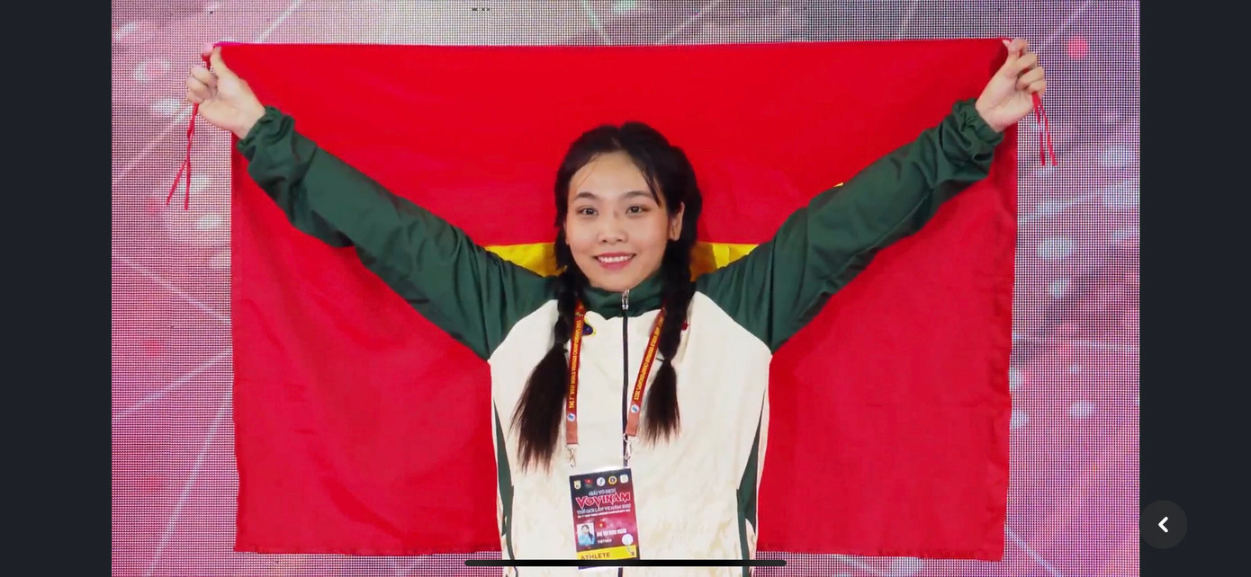 Trao đổi với phóng viên báo Tiền Phong, Bùi Thị Thảo Ngân cho biết, cô vừa hoàn thành chương trình tập luyện cùng đội tuyển quốc gia Vovinam tại Hà Nội, trở về trường để tiếp tục việc học tập từ ngày 11/12. Ảnh: NVCC