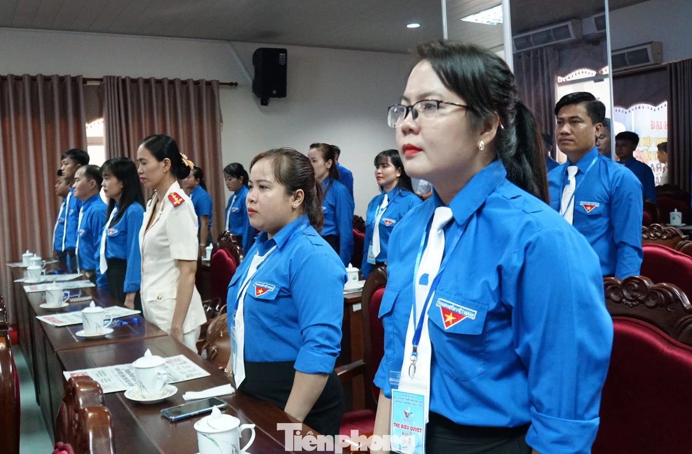 Đại biểu tham dự đại hội. Đại biểu tham dự đại hội.