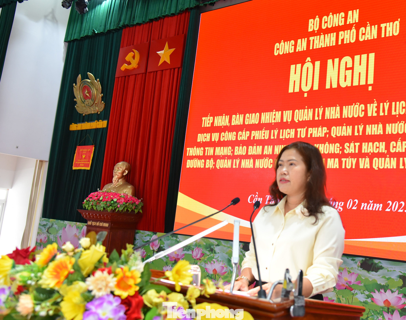 Bà Nguyễn Thị Ngọc Điệp - Phó Chủ tịch UBND TP. Cần Thơ phát biểu tại hội nghị.