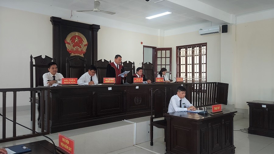 Hội đồng xét xử tuyên án Hội đồng xét xử tuyên án