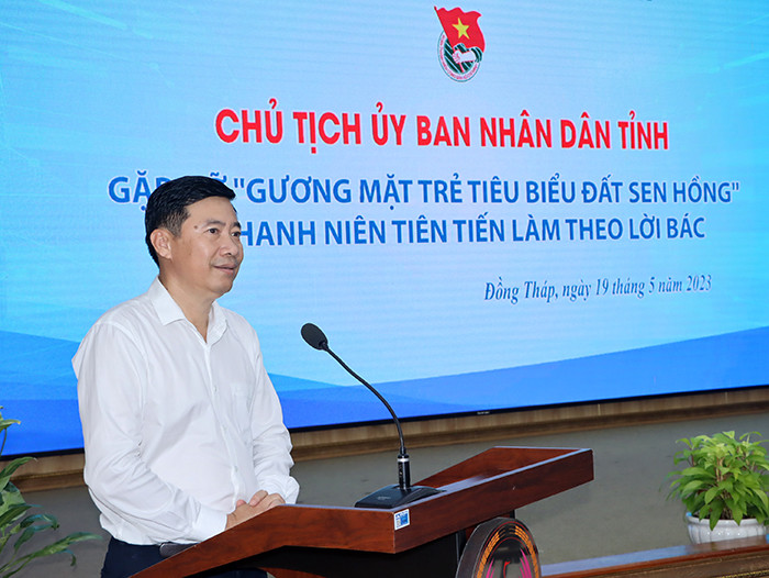 Chủ tịch UBND tỉnh Đồng Tháp Phạm Thiện Nghĩa phát biểu. Chủ tịch UBND tỉnh Đồng Tháp Phạm Thiện Nghĩa phát biểu.