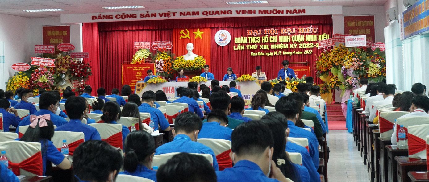 Quang cảnh đại hội Quang cảnh đại hội