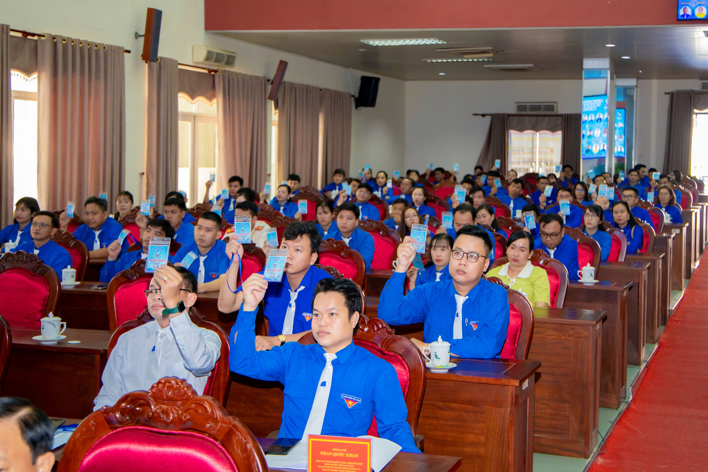 Đại hội đã tín nhiệm chọn anh Mai Thanh Hồ - Chủ tịch Hội LHTN Việt Nam tỉnh Vĩnh Long khóa VI tái đắc cử Chủ tịch Hội khóa VII, nhiệm kỳ 2024 – 2029.