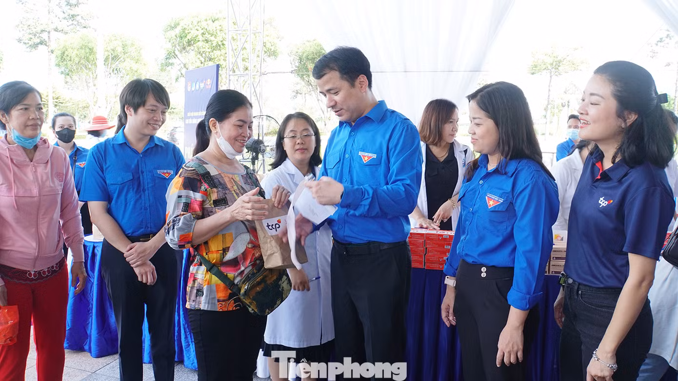 Ngày hội diễn ra từ ngày 4 – 5/11 tại Quảng trường Bình Thủy (quận Bình Thủy, thành phố Cần Thơ) với nhiều hoạt động ý nghĩa. Ảnh: Hoà Hội