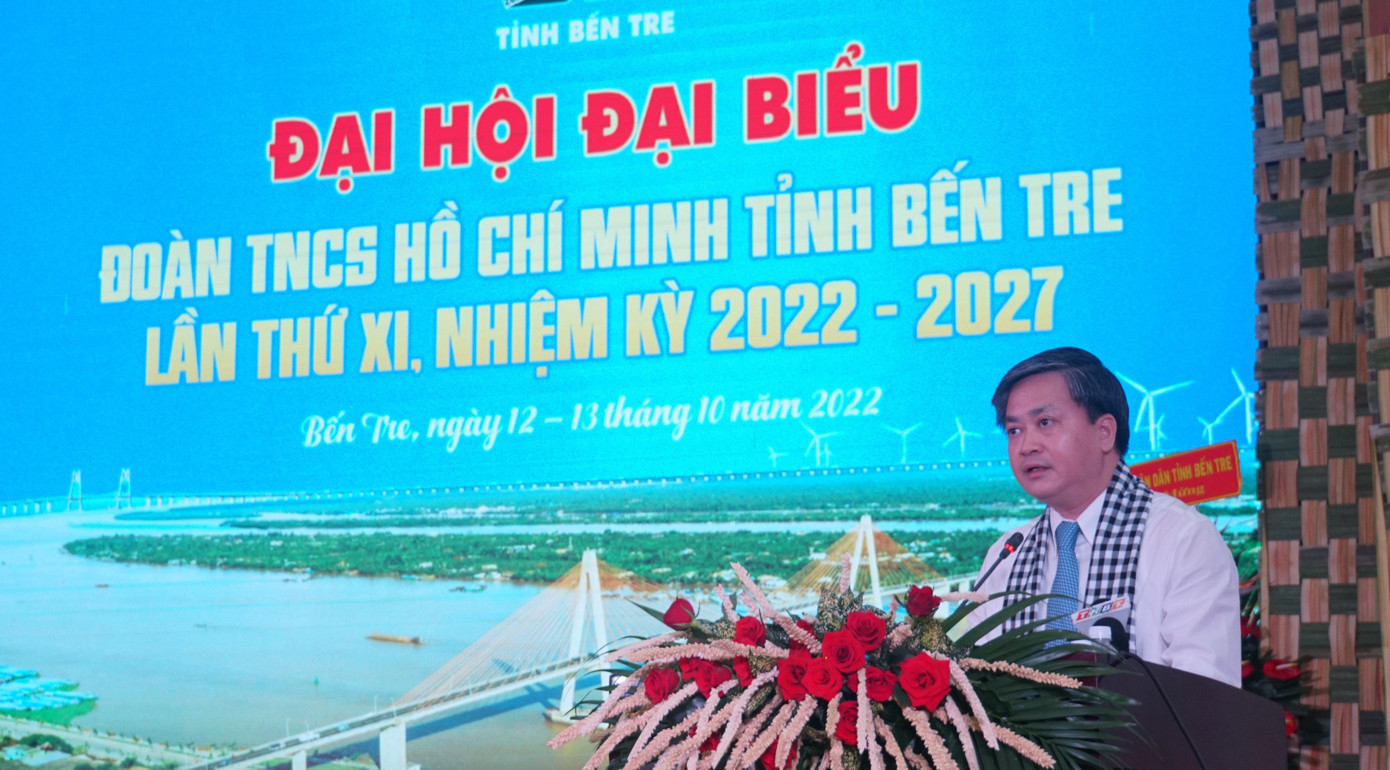 Ông Lê Đức Thọ, Bí thư Tỉnh ủy Bến Tre phát biểu. Ảnh: Hòa Hội Ông Lê Đức Thọ, Bí thư Tỉnh ủy Bến Tre phát biểu. Ảnh: Hòa Hội