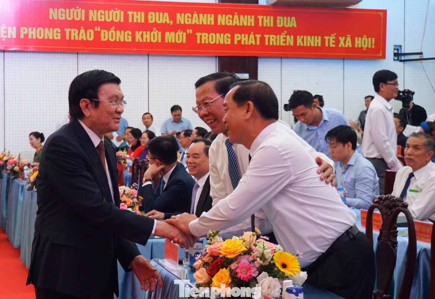Nguyên Chủ tịch nước Trương Tấn Sang dự buổi lễ. Ảnh: Hòa Hội