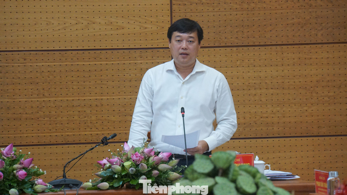 Bí thư Tỉnh ủy Đồng Tháp Lê Quốc Phong phát biểu tại buổi làm việc. Ảnh: Hòa Hội