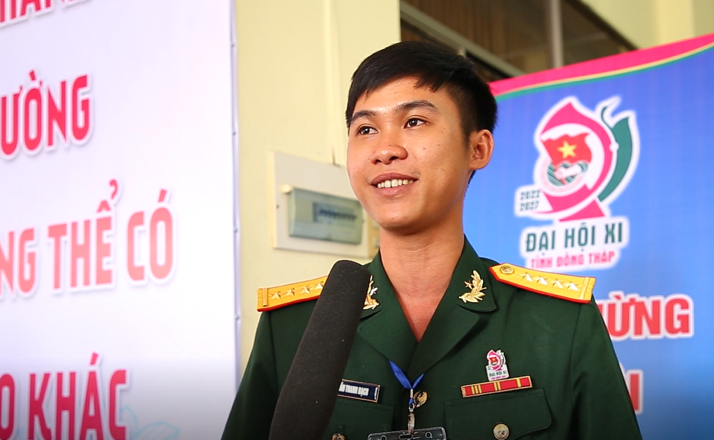 Đại úy Trần Thanh Bạch – Trợ lý Thanh niên, Phòng Chính trị, Bộ Chỉ huy quân sự (CHQS) tỉnh Đồng Tháp. Ảnh: Cảnh Kỳ Đại úy Trần Thanh Bạch – Trợ lý Thanh niên, Phòng Chính trị, Bộ Chỉ huy quân sự (CHQS) tỉnh Đồng Tháp. Ảnh: Cảnh Kỳ