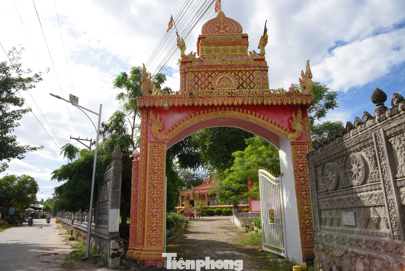 Ngôi chùa nằm sâu trong sóc Tà Ngáo. Ảnh: Hòa Hội.