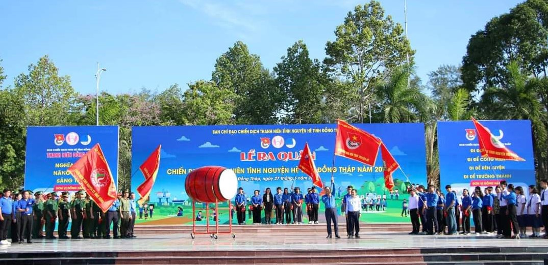 Tỉnh đoàn Đồng Tháp ra quân chiến dịch Thanh niên tình nguyện hè 2024. Ảnh: TĐĐT