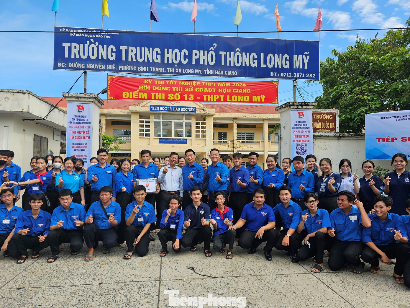 Tình nguyện viên sẵn sàng tiếp sức thí sinh thi THPT. Ảnh: Hòa Hội Tình nguyện viên sẵn sàng tiếp sức thí sinh thi THPT. Ảnh: Hòa Hội