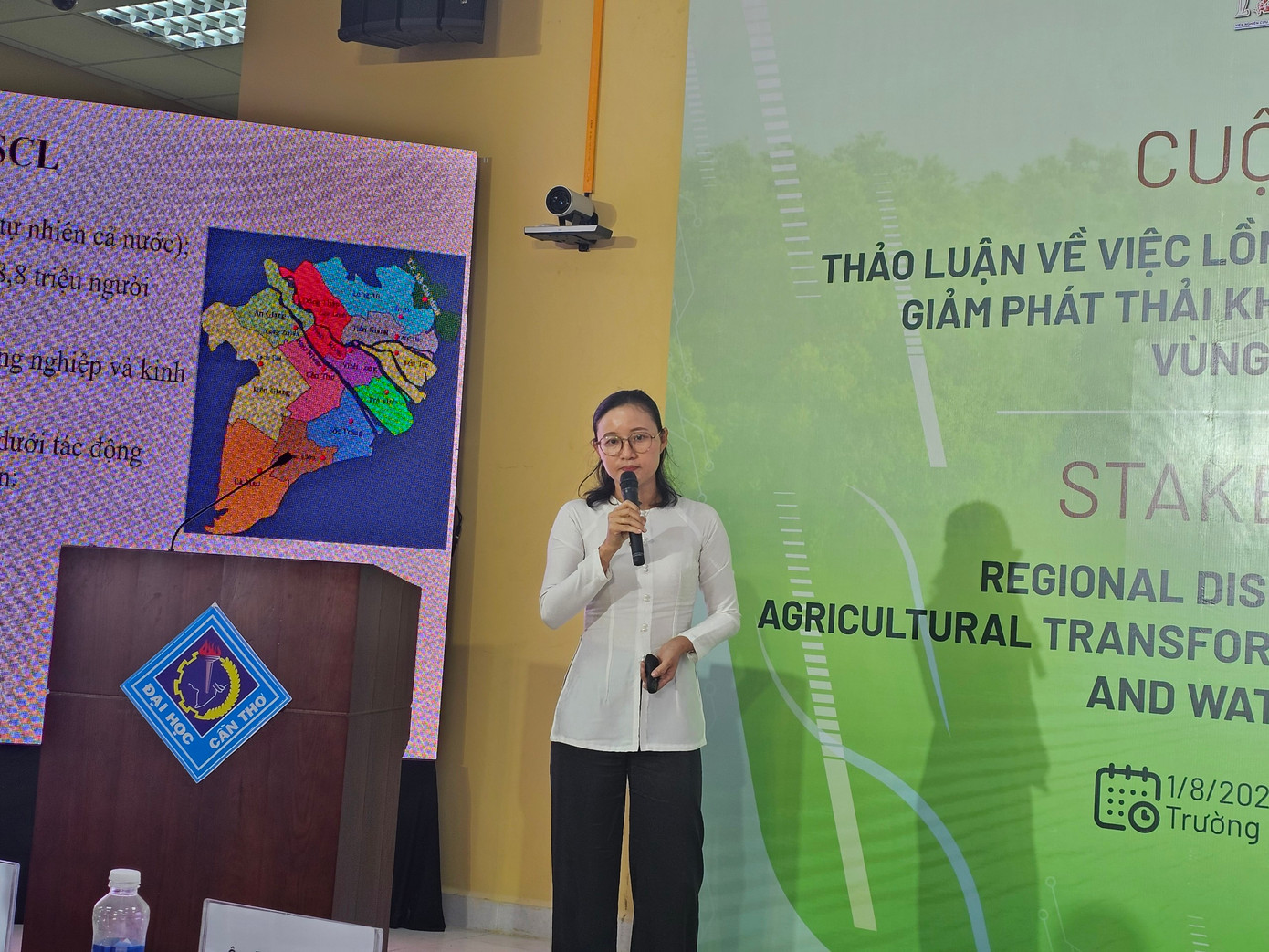 Bà Ngô Thị Tuyết Em – Giám đốc Trung tâm Vì sự phát triển phụ nữ đồng bằng sông Cửu Long. Ảnh: Hòa Hội