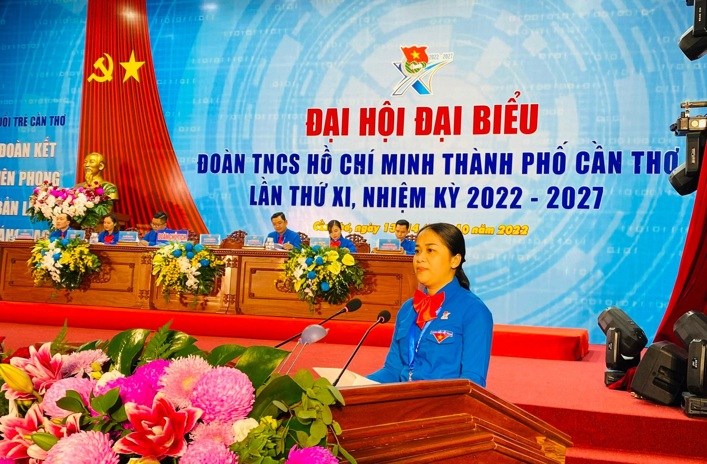 Chị Lư Thị Ngọc Anh, Bí thư Thành Đoàn Cần Thơ phát biểu Chị Lư Thị Ngọc Anh, Bí thư Thành Đoàn Cần Thơ phát biểu