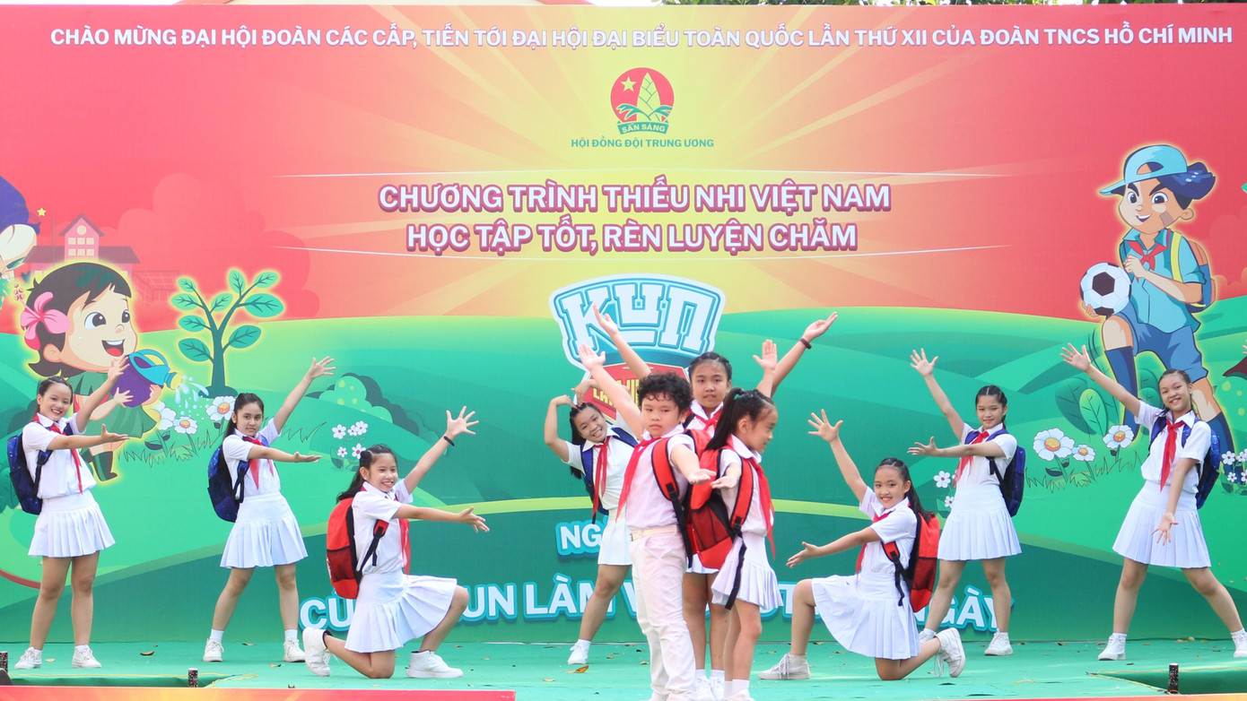 Ngày hội “Thiếu nhi Việt Nam - Học tập tốt, rèn luyện chăm” tại Đồng Tháp diễn ra sôi nổi. - Ảnh: TĐ ĐT