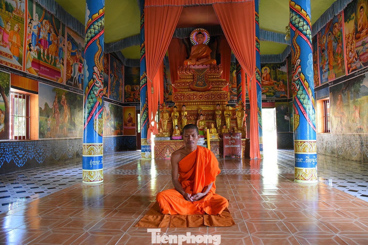 Sư Chau Khi, trụ trì chùa Tà Ngáo cho biết, chùa được xây dựng vào trước năm 1820, đã trải qua nhiều lần trùng tu, sửa chữa. Ảnh: Hòa Hội.