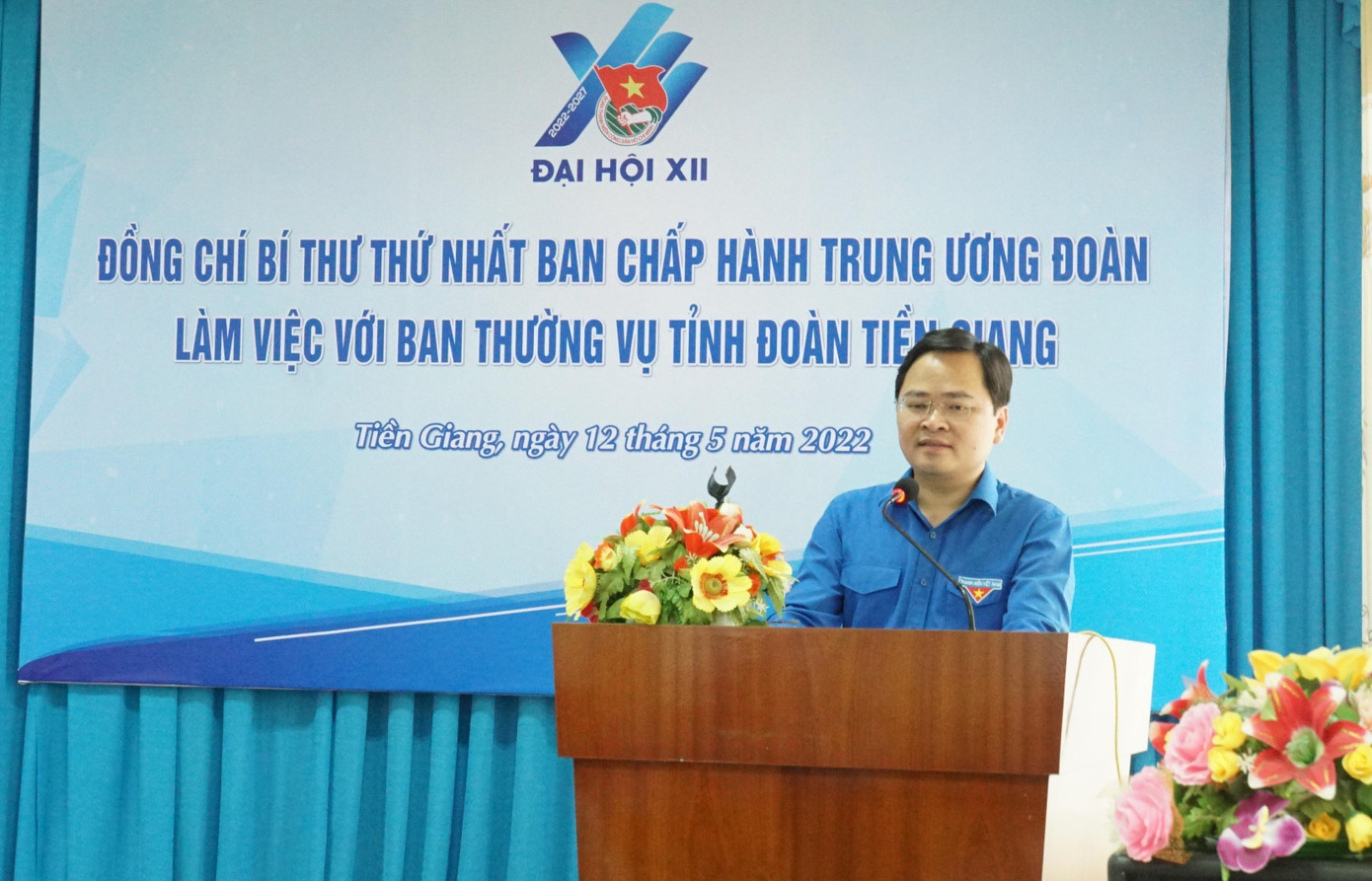 Anh Nguyễn Anh Tuấn, Bí thư thứ nhất Trung ương Đoàn phát biểu. - Ảnh: Hòa Hội