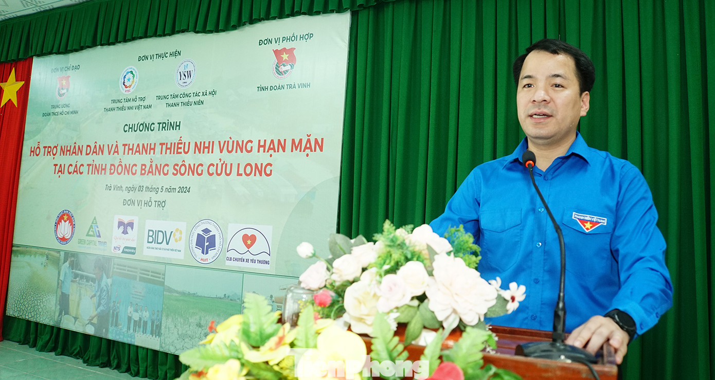 Anh Ngô Văn Cương – Bí thư T.Ư Đoàn, Chủ nhiệm Ủy ban Kiểm tra T.Ư Đoàn phát biểu tại chương trình. Ảnh: Hòa Hội