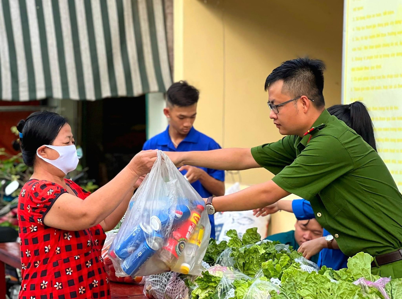 Các hoạt động tình nguyện Tháng Thanh niên trên địa bàn tỉnh Đồng Tháp thu hút đông đảo thanh niên với hơn 58.500 lượt đoàn viên, thanh niên tham gia.