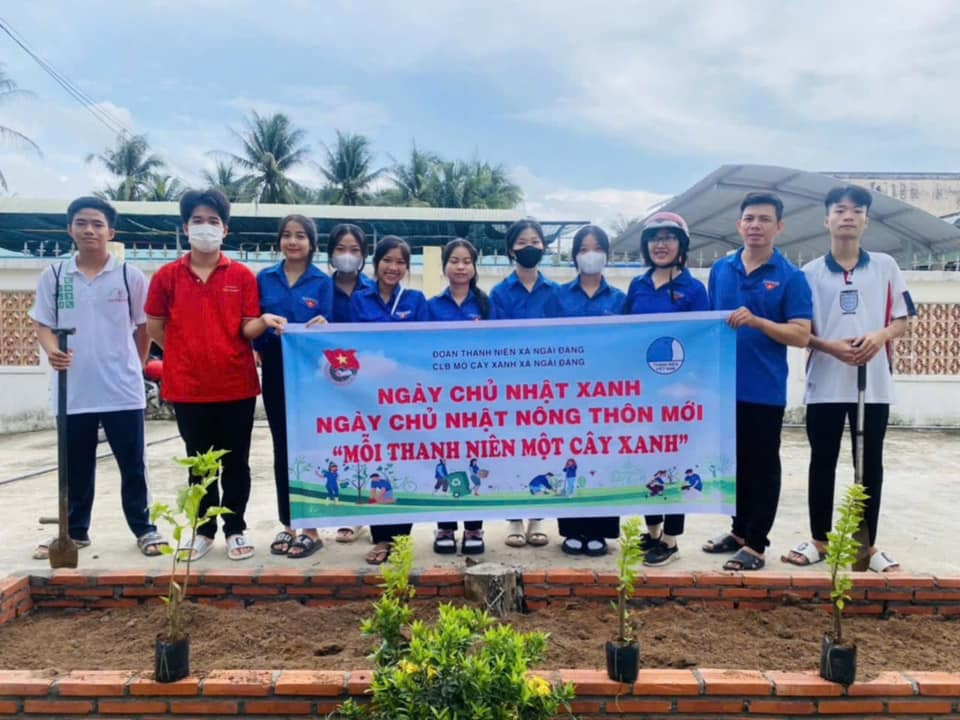 Ngày chủ nhật xanh tại Bến Tre với thông điệp Mỗi thanh niên một cây xanh. Ngày chủ nhật xanh tại Bến Tre với thông điệp Mỗi thanh niên một cây xanh.