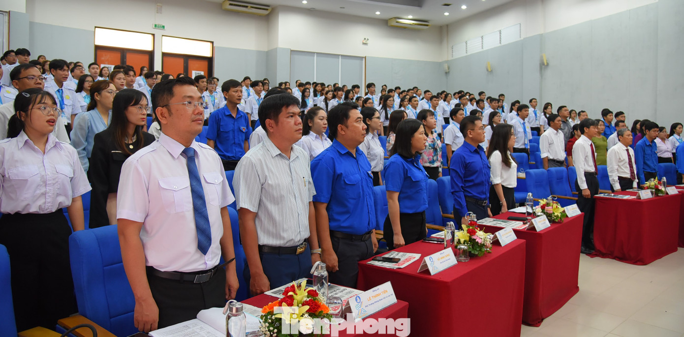 Đại biểu tham dự đại hội. Ảnh: Hòa Hội