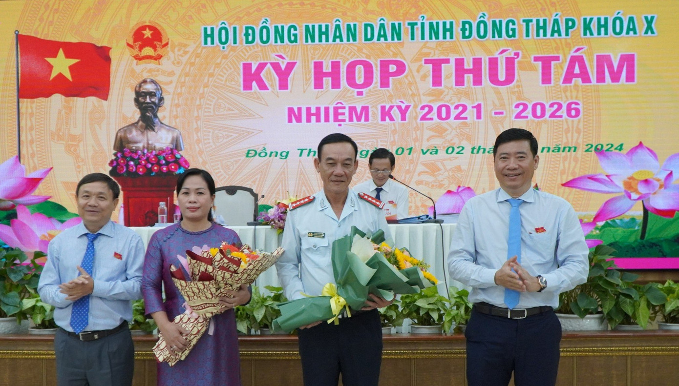 Bầu bổ sung chức danh Ủy viên UBND tỉnh Đồng Tháp đối với ông Nguyễn Văn Nghĩa - Chánh Thanh tra tỉnh và bà Võ Phương Thủy - Giám đốc Sở Công Thương.