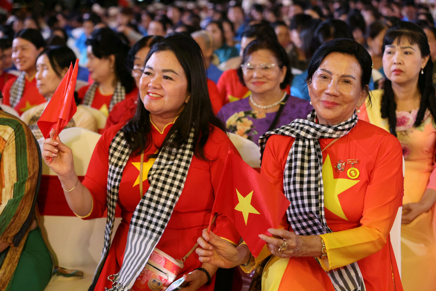 Đại biểu tham dự. Ảnh: M. Trung.