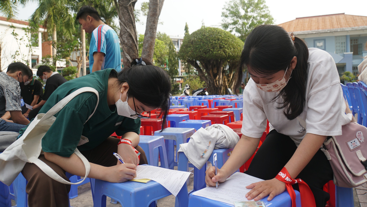 Tại khu vực ĐBSCL, Chủ nhật Đỏ cũng đã lan tỏa đến các tỉnh thành như: Kiên Giang, An Giang, Đồng Tháp, Trà Vinh, Cà Mau, Sóc Trăng, TP Cần Thơ.
