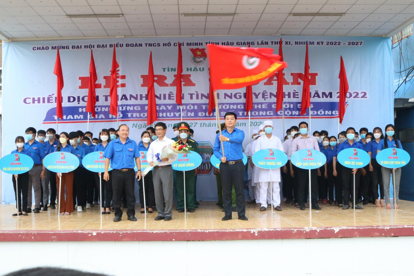 Hậu Giang ra quân chiến dịch thanh niên tình nguyện hè 2022. - Ảnh: TĐ HG