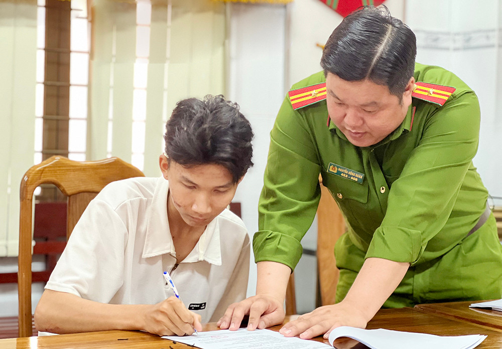 Võ Thanh Kiệt tại cơ quan công an Võ Thanh Kiệt tại cơ quan công an