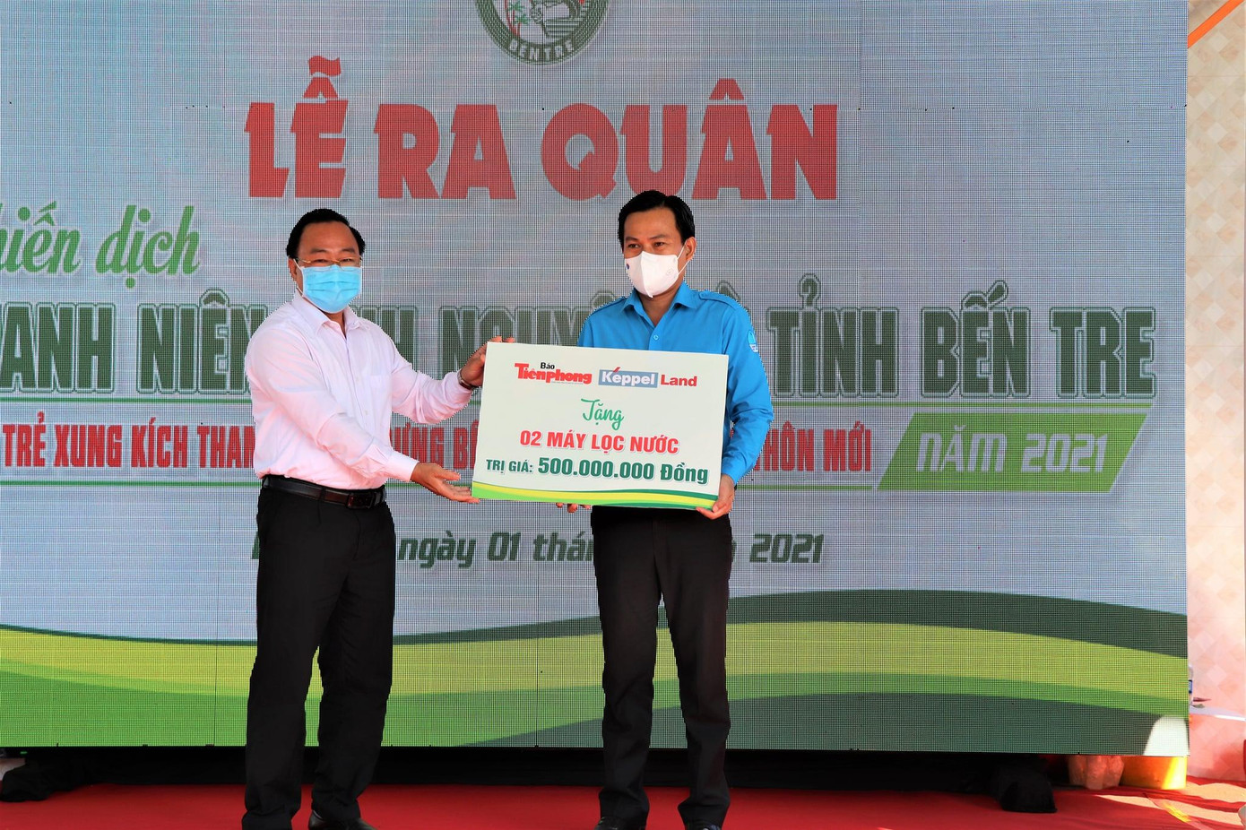 Báo Tiền Phong, Công ty TNHH Keppel Land Việt Nam trao tặng 02 máy lọc nước trị giá 500 triệu đồng