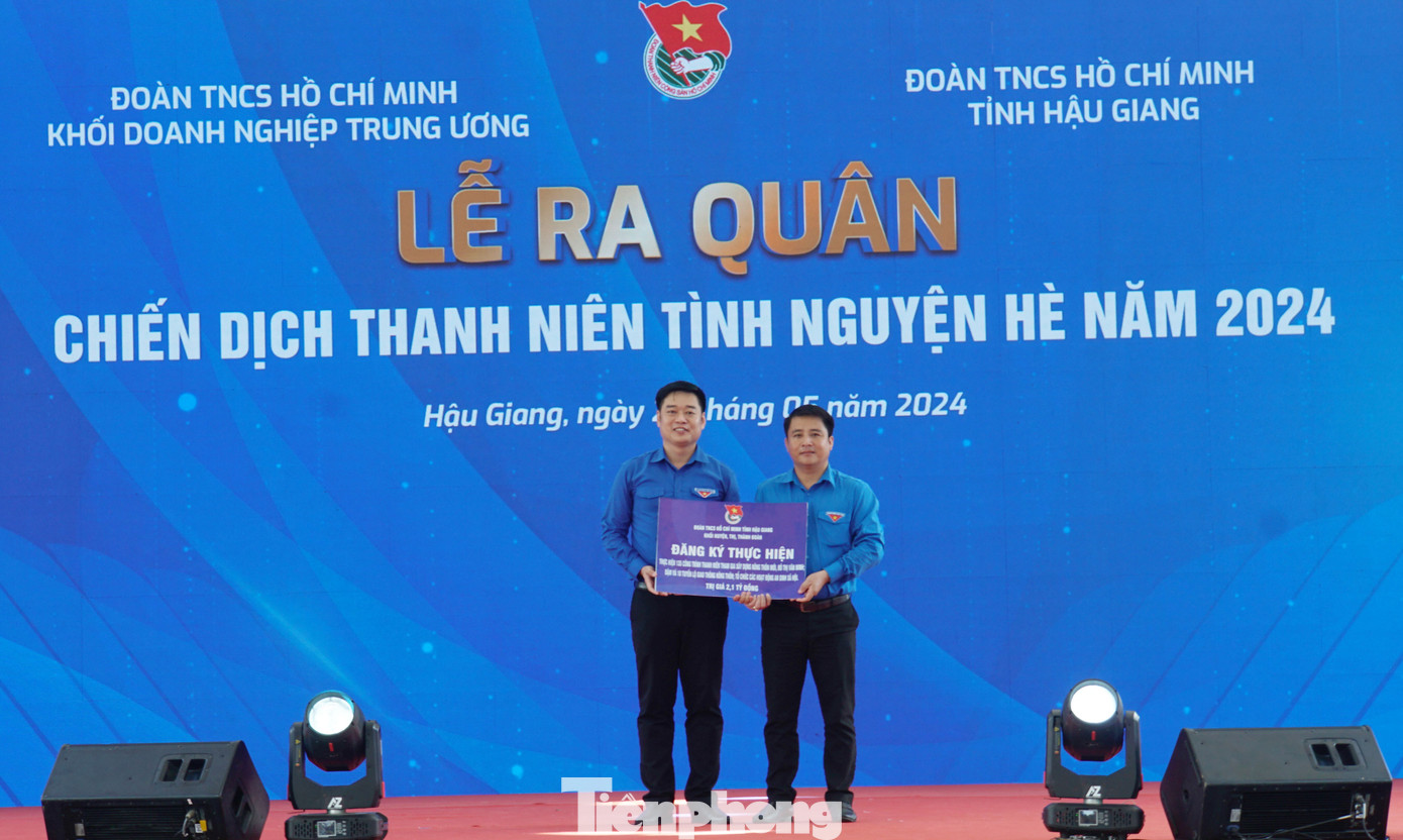 Huyện Đoàn Châu Thành (Hậu Giang) đăng ký thực hiện công trình thanh niên. Ảnh: Hòa Hội Huyện Đoàn Châu Thành (Hậu Giang) đăng ký thực hiện công trình thanh niên. Ảnh: Hòa Hội
