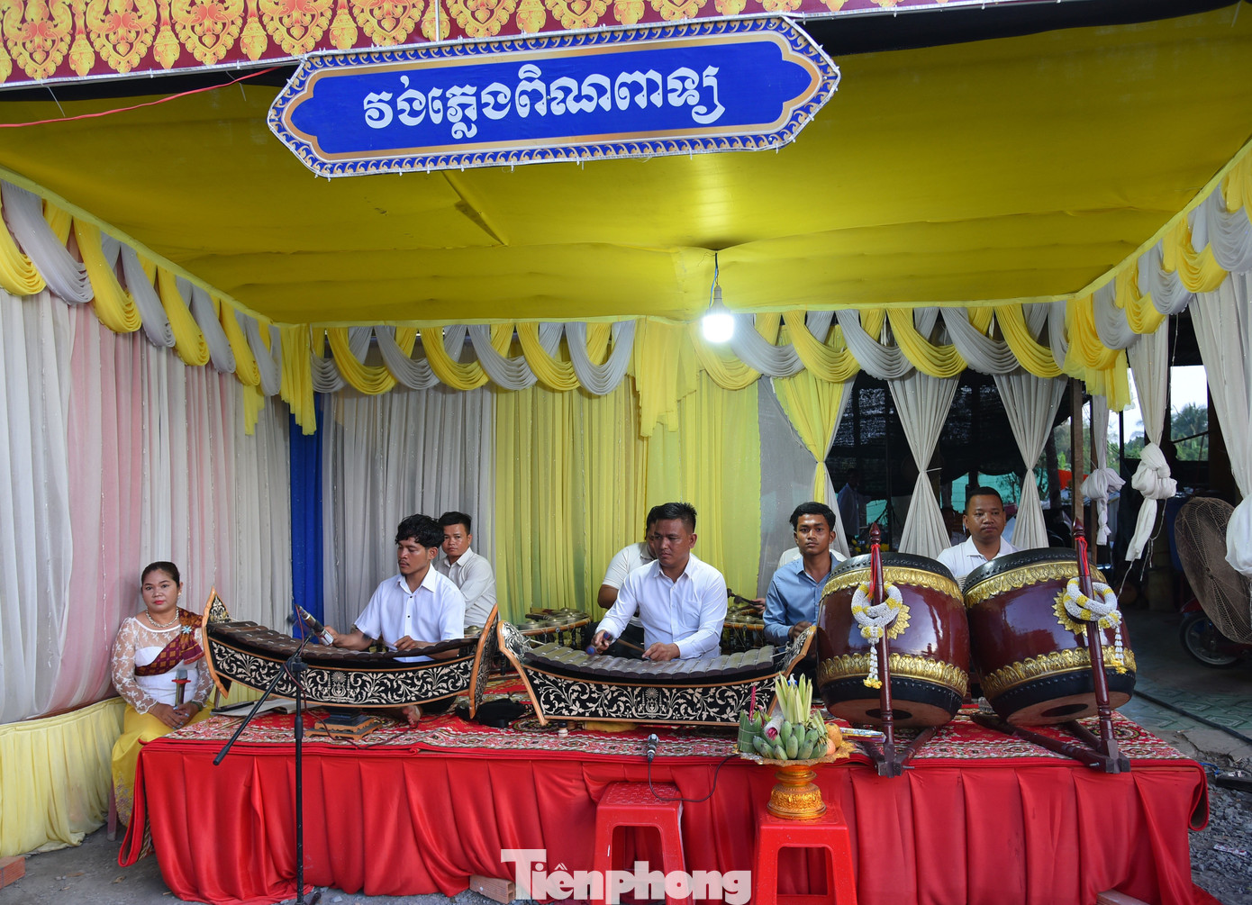 Nhạc ngũ âm của đồng bào khmer Nam Bộ. Ảnh: Hòa Hội. Nhạc ngũ âm của đồng bào khmer Nam Bộ. Ảnh: Hòa Hội.