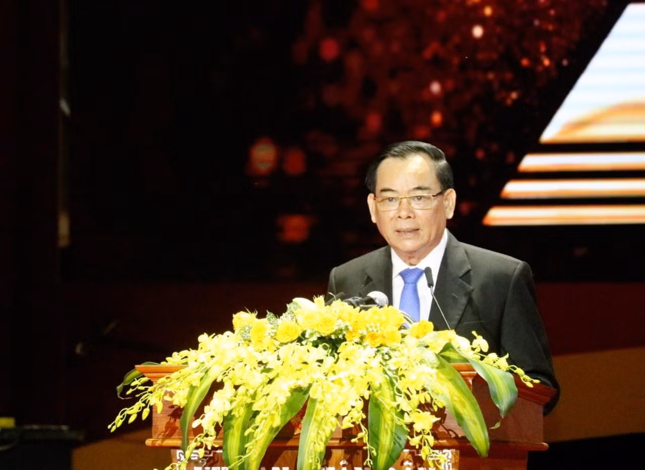 Ông Nguyễn Ngọc Tam, Chủ tịch UBND tỉnh Bến Tre phát biểu