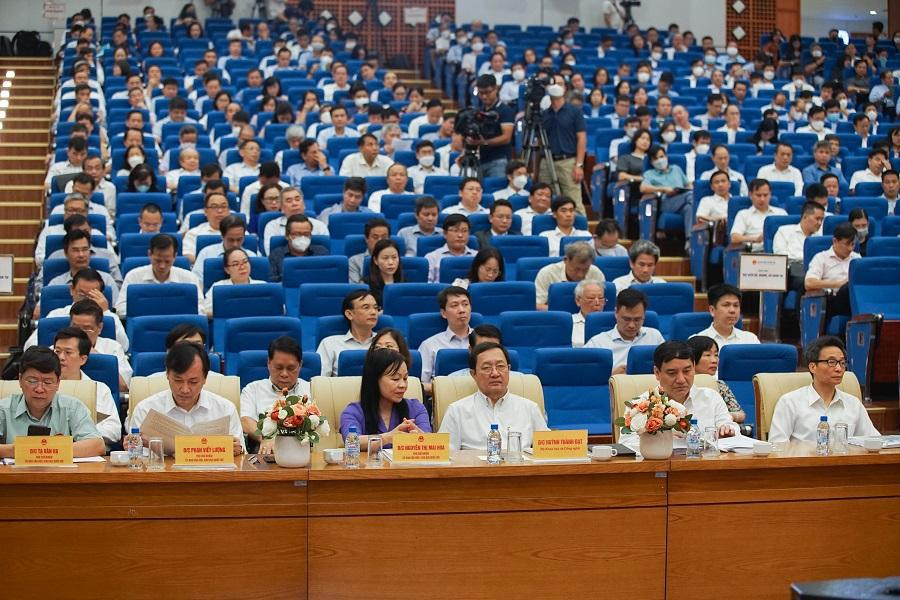 Các đại biểu tham dự hội nghị Các đại biểu tham dự hội nghị