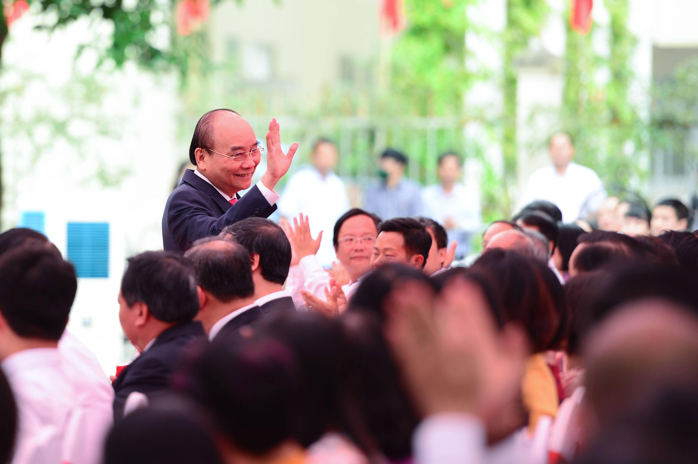 Chủ tịch nước Nguyễn Xuân Phúc dự khai giảng năm học mới 2022- 2023 tại Trường THPT Chuyên Khoa học Tự nhiên, Trường Đại học Khoa học Tự nhiên, Đại học Quốc gia Hà Nội. Chủ tịch nước Nguyễn Xuân Phúc dự khai giảng năm học mới 2022- 2023 tại Trường THPT Chuyên Khoa học Tự nhiên, Trường Đại học Khoa học Tự nhiên, Đại học Quốc gia Hà Nội.