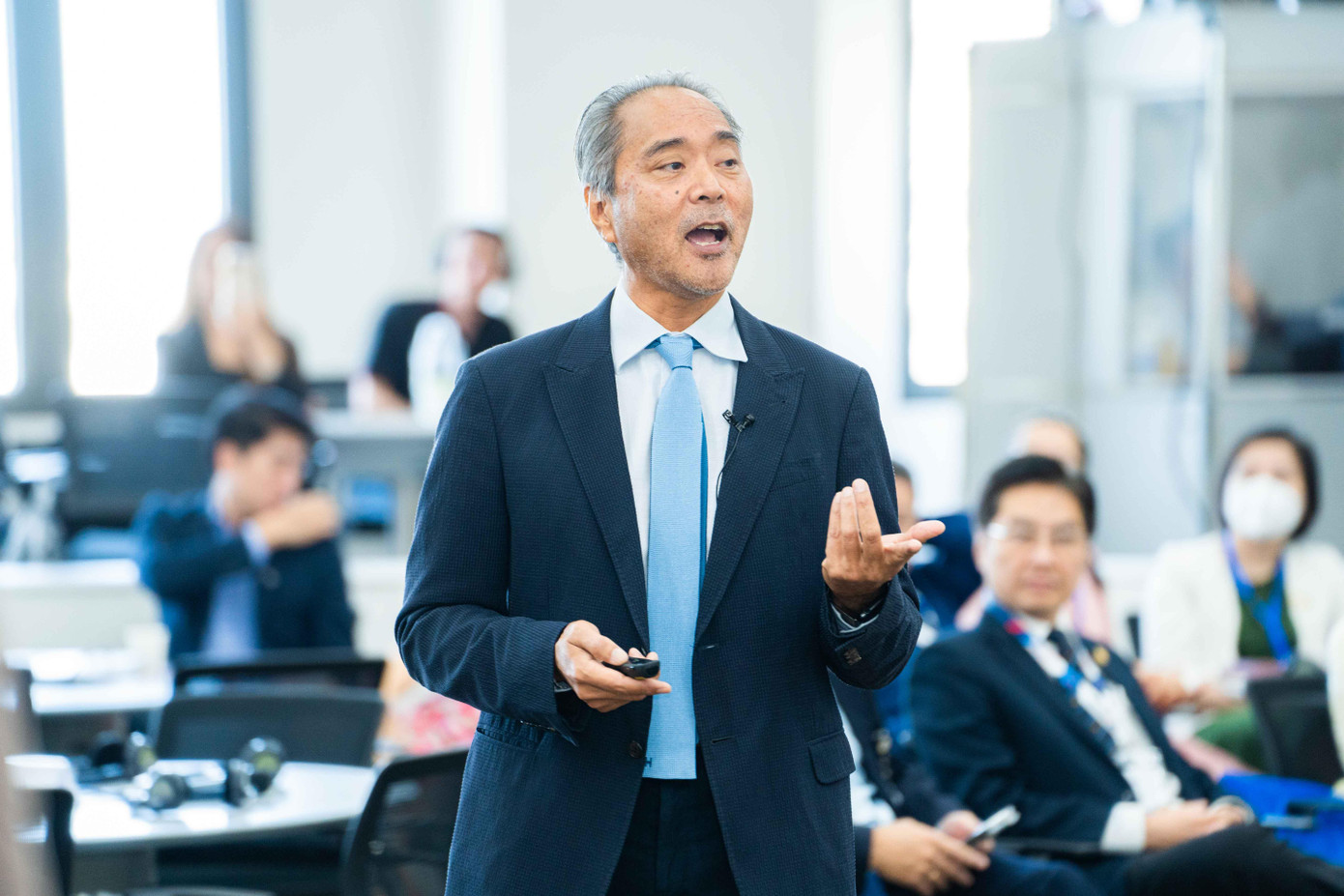 GS. Robert Kamei, ĐH Quốc gia Singapore (NUS) tại Hội nghị. Ảnh:Diệp An GS. Robert Kamei, ĐH Quốc gia Singapore (NUS) tại Hội nghị. Ảnh:Diệp An