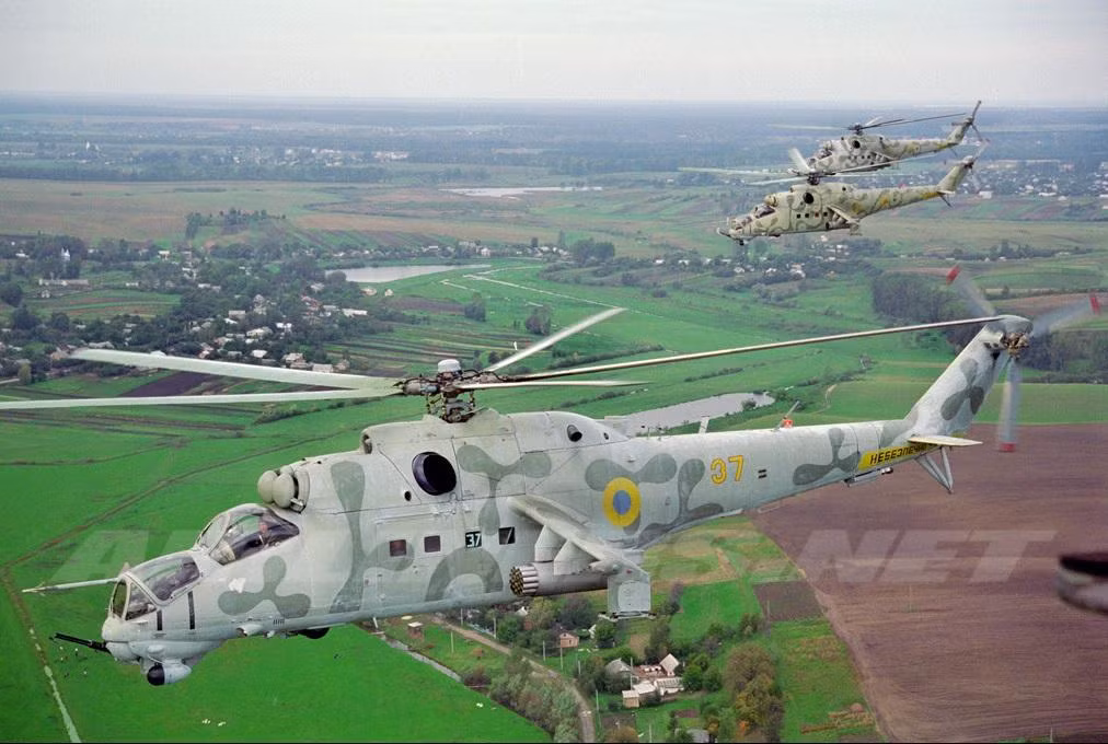 Máy bay trực thăng tấn công Mi-24V của Không quân Ukraine. Ảnh: Airliners.