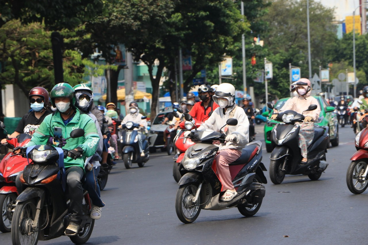 Nắng nóng gay gắt diễn ra ở TP. Hồ Chí Minh những ngày qua. Ảnh: Danviet