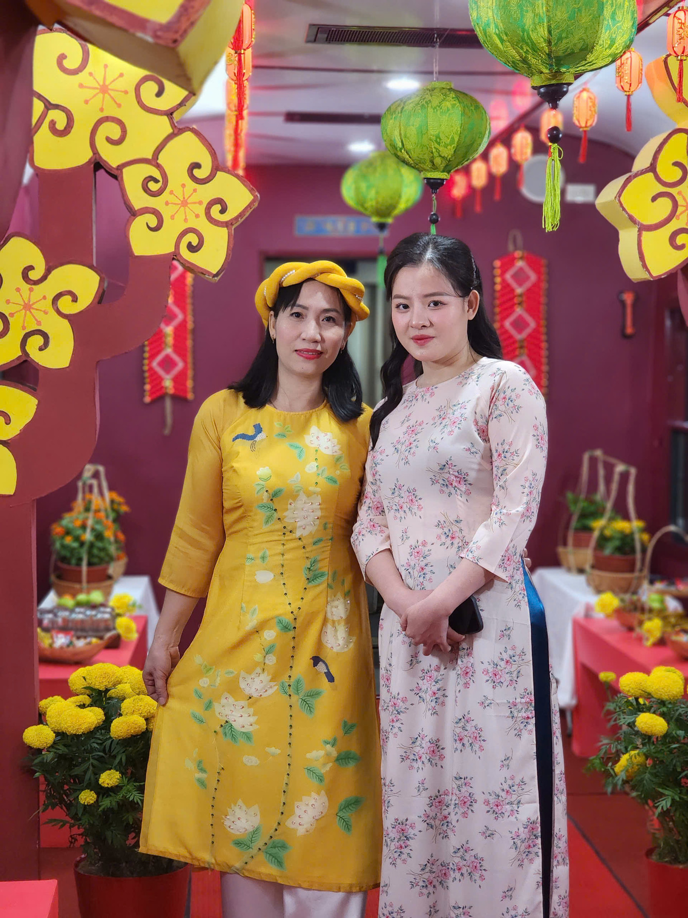 Theo ngành đường sắt, “chuyến tàu xuân” là một sản phẩm du lịch mới lần đầu ra mắt trong dịp Tết nguyên đán Ất Tỵ 2025, nhằm mang lại nhiều trải nghiệm thú vị, hấp dẫn đối với hành khách trong nước và du khách quốc tế những ngày đầu năm mới.