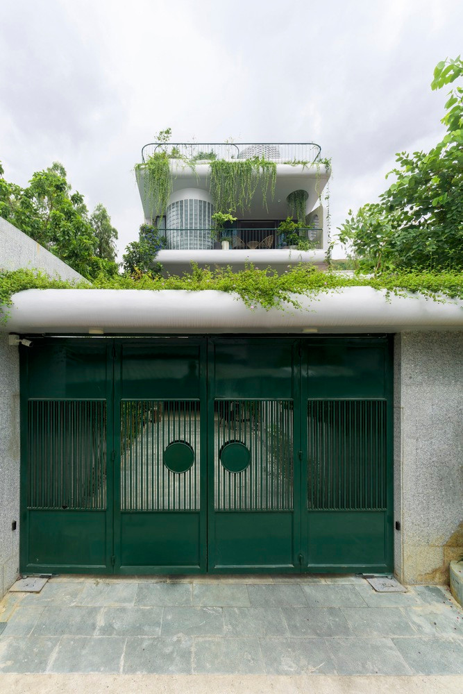 Ý tưởng thiết kế bắt nguồn từ nhu cầu của chủ nhà về một không gian sáng sủa và thoáng mát.