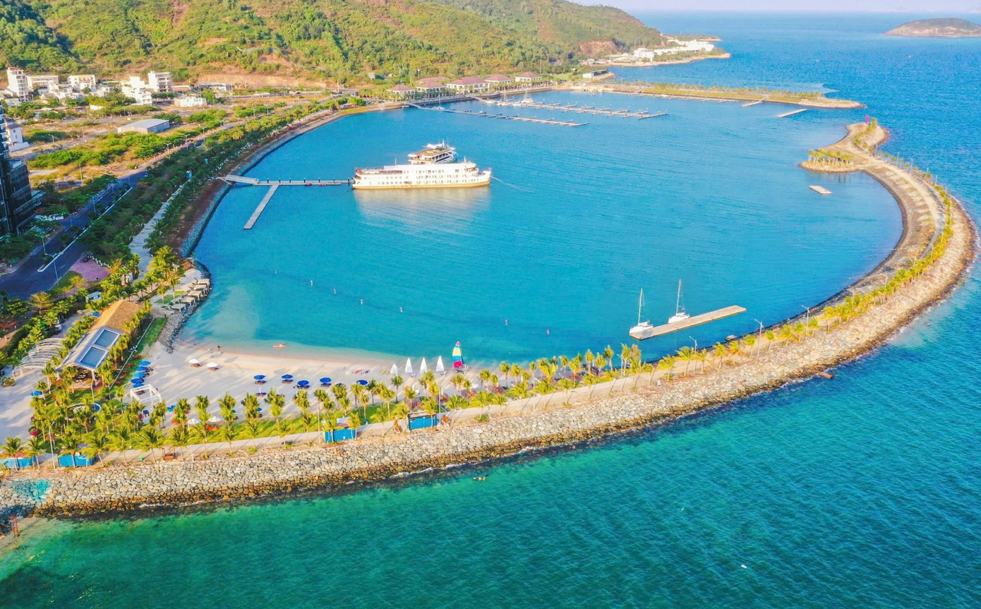 Bến du thuyền Ana Marina Nha Trang chỉ đủ điều kiện để tàu cỡ nhỏ neo đậu.