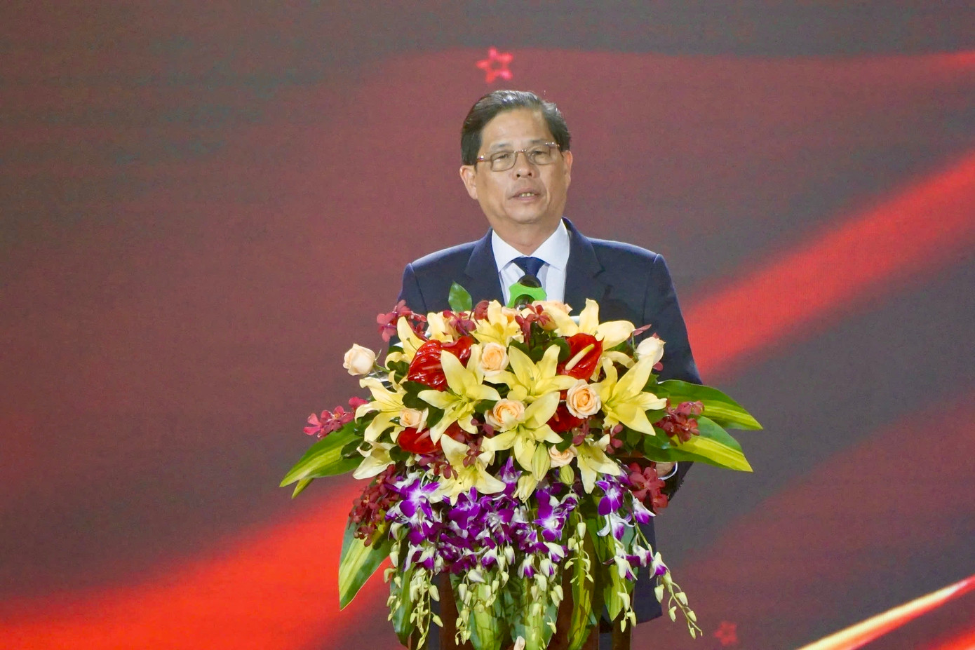 Ông Nguyễn Tấn Tuân - Phó Bí thư Tỉnh ủy, Chủ tịch UBND tỉnh Khánh Hòa, phát biểu tại chương trình. Ông Nguyễn Tấn Tuân - Phó Bí thư Tỉnh ủy, Chủ tịch UBND tỉnh Khánh Hòa, phát biểu tại chương trình.