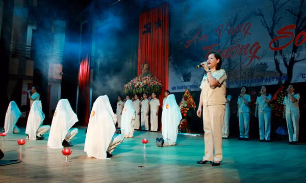 Có những người lính nằm lại nơi núi rừng Trường Sơn được nhắc đến trong 