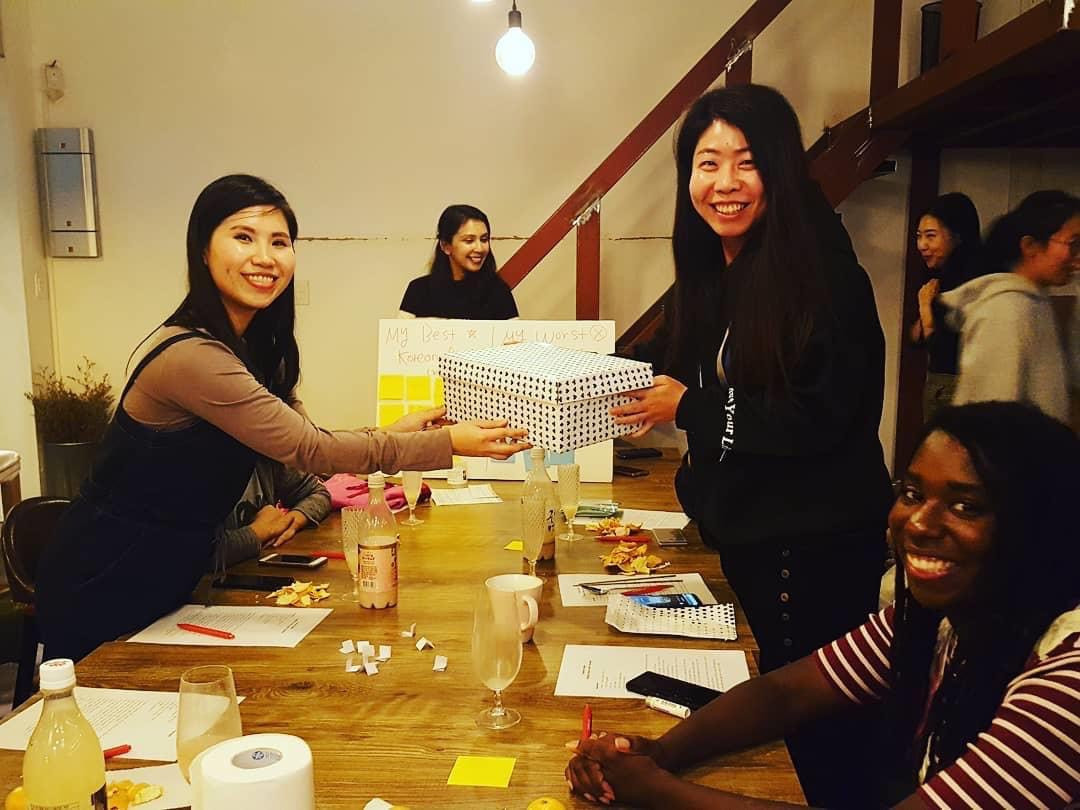 Món quà thể hiện cách sống xanh của Ái Như được bạn bè quốc tế đón nhận.