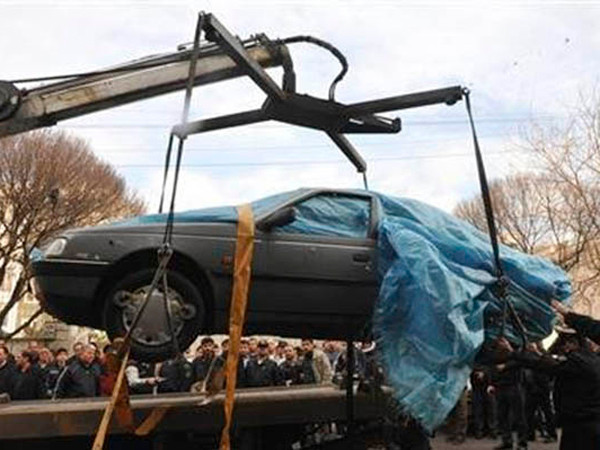 Chiếc xe bị đánh bom. Ảnh: IIPA. Chiếc xe bị đánh bom. Ảnh: IIPA