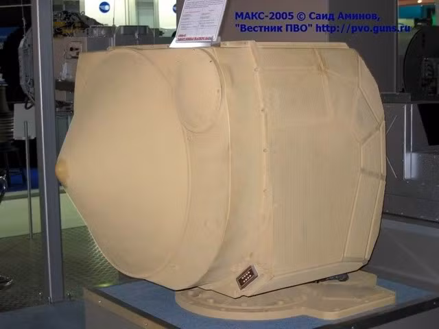 Rada định vị theo dõi mục tiêu và tên lửa 1RS2-E