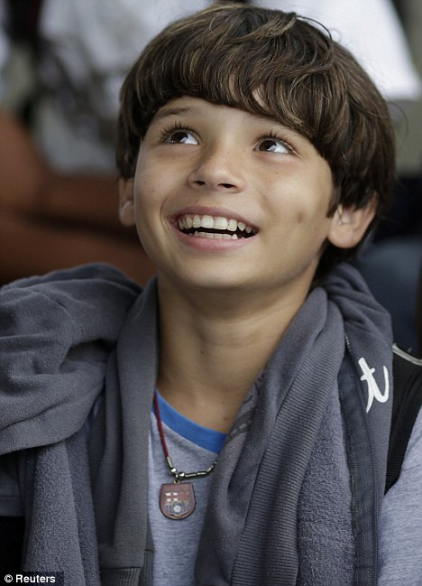 Cậu bé Gabriel Muniz sống rất lạc quan