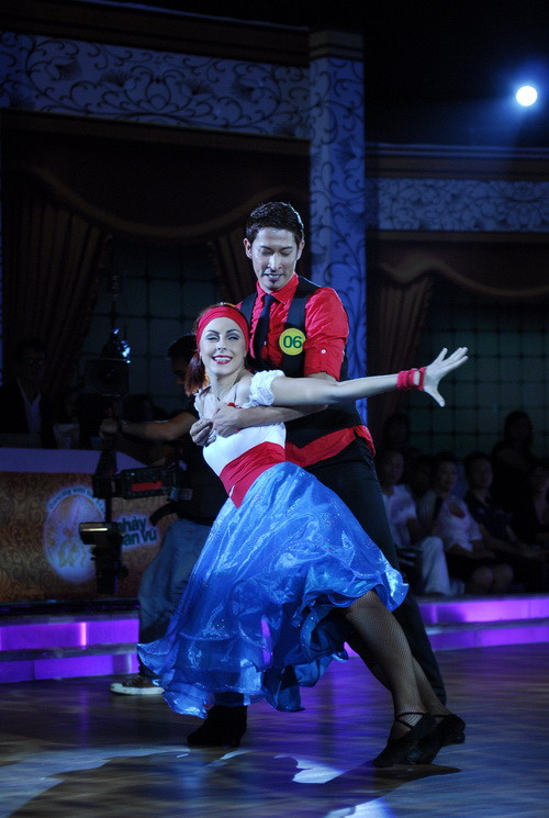 Màn trình diễn khá vui nhộn của Huy Khánh