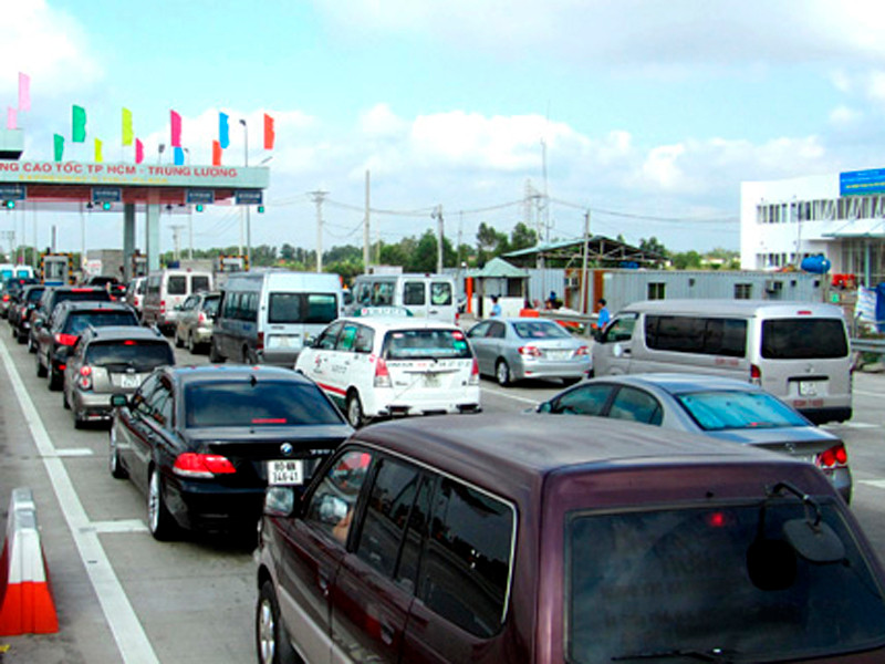Phí ở trạm thu TPHCM – Trung Lương được cho là “ăn” hết lợi nhuận của doanh nghiệp vận tải. Ảnh: CTV. Phí ở trạm thu TPHCM – Trung Lương được cho là “ăn” hết lợi nhuận của doanh nghiệp vận tải. Ảnh: CTV